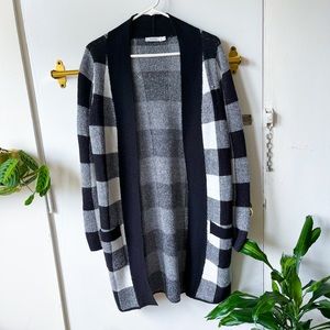 Ricki’s Gingham Cardigan Size M